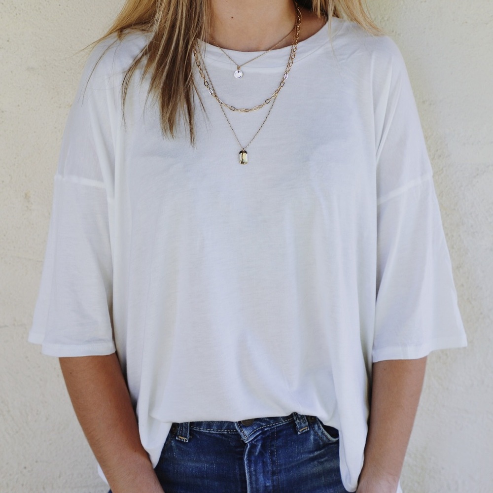 White oversized tee